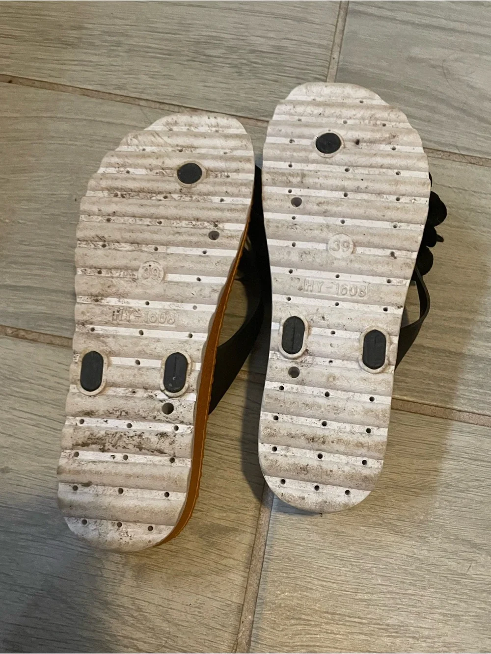 Women’s Black Floral Toe-Post Sandals with Tan Footbed